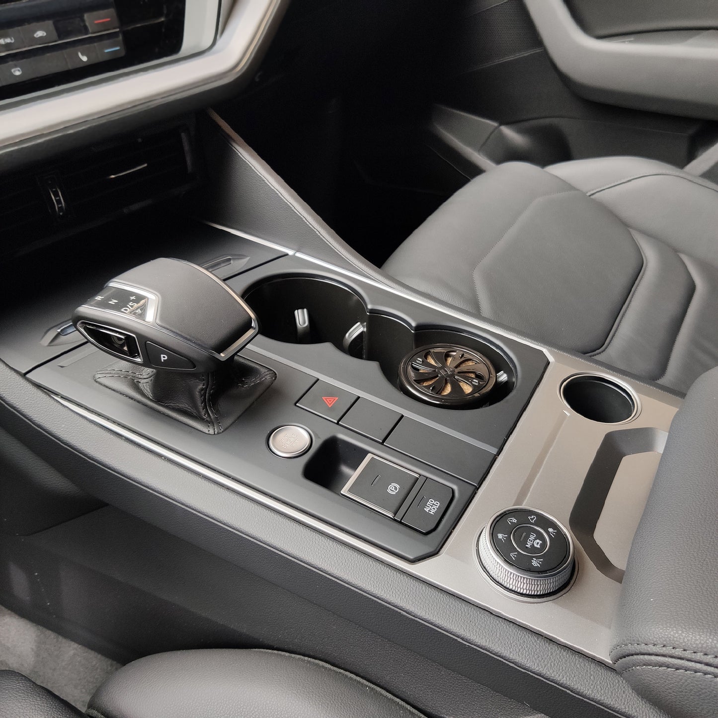 Ambientador " Ibiza Scents " em Lata Black 38 gr