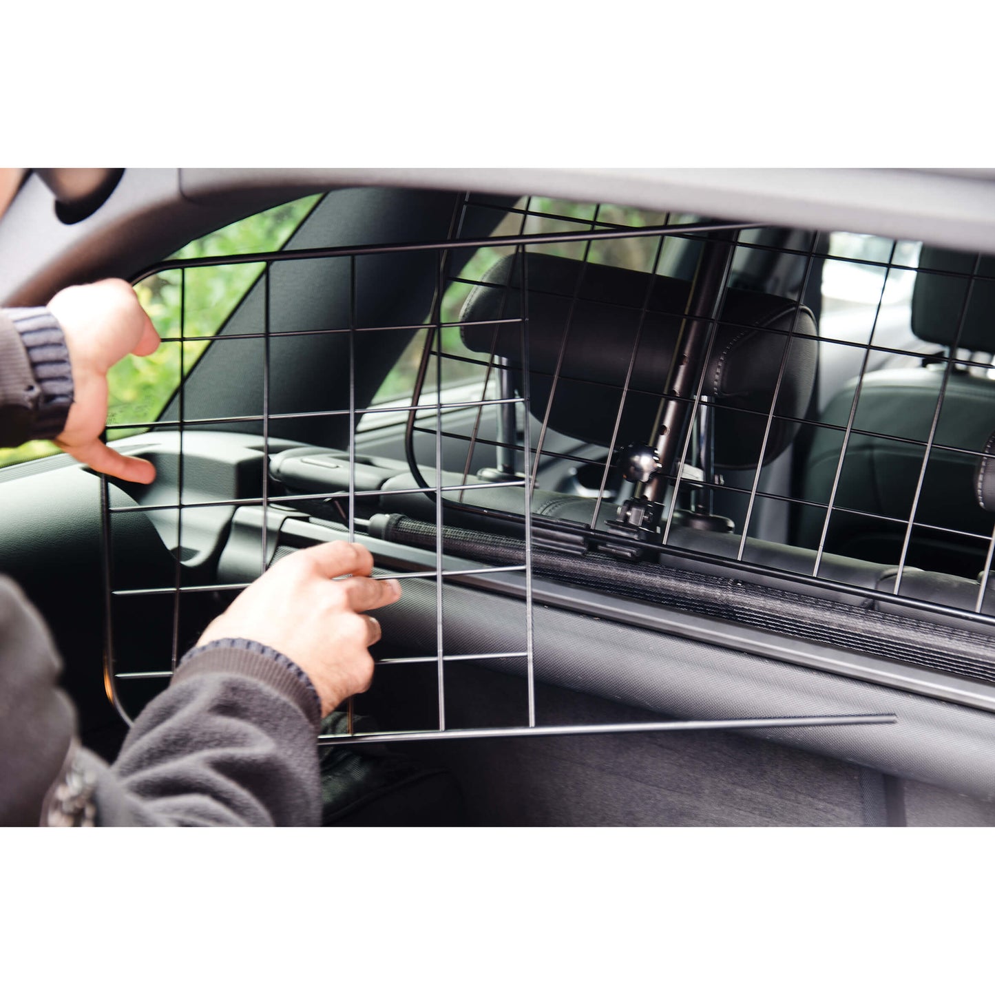 Grelha divisória Metálica Extensível de Segurança para PETS Automóvel SWISS DRIVE