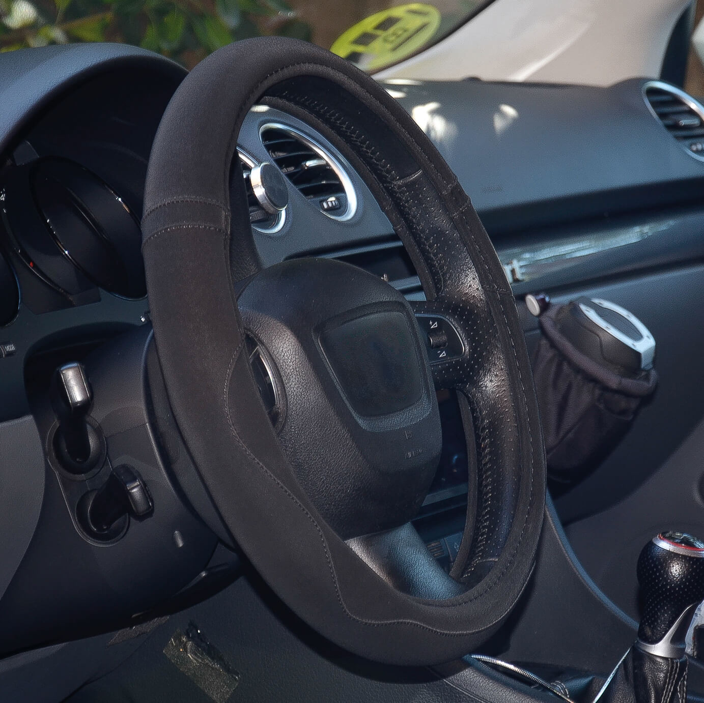 Capas de Volante AUTO "CAR+" Negra Tamanho M 37-39 cm