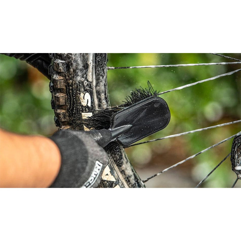 Escova P/ Pneu e Coroa Muc- off