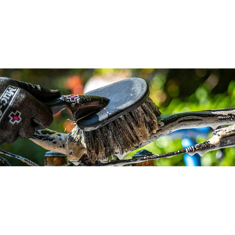 Escova de Lavagem Macia MUC-OFF