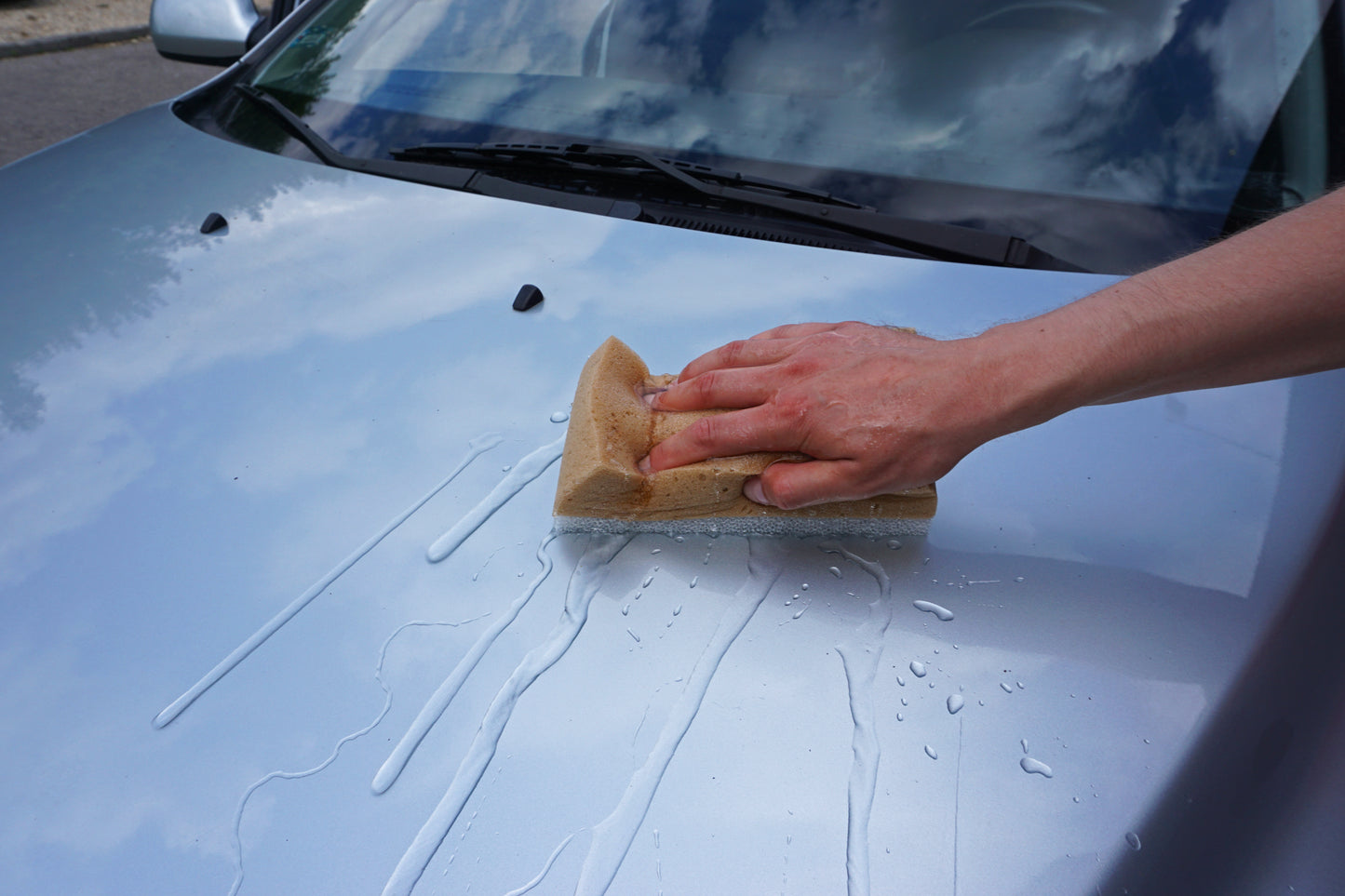 Spray de Cera Liquida MOJE AUTO 750 ml