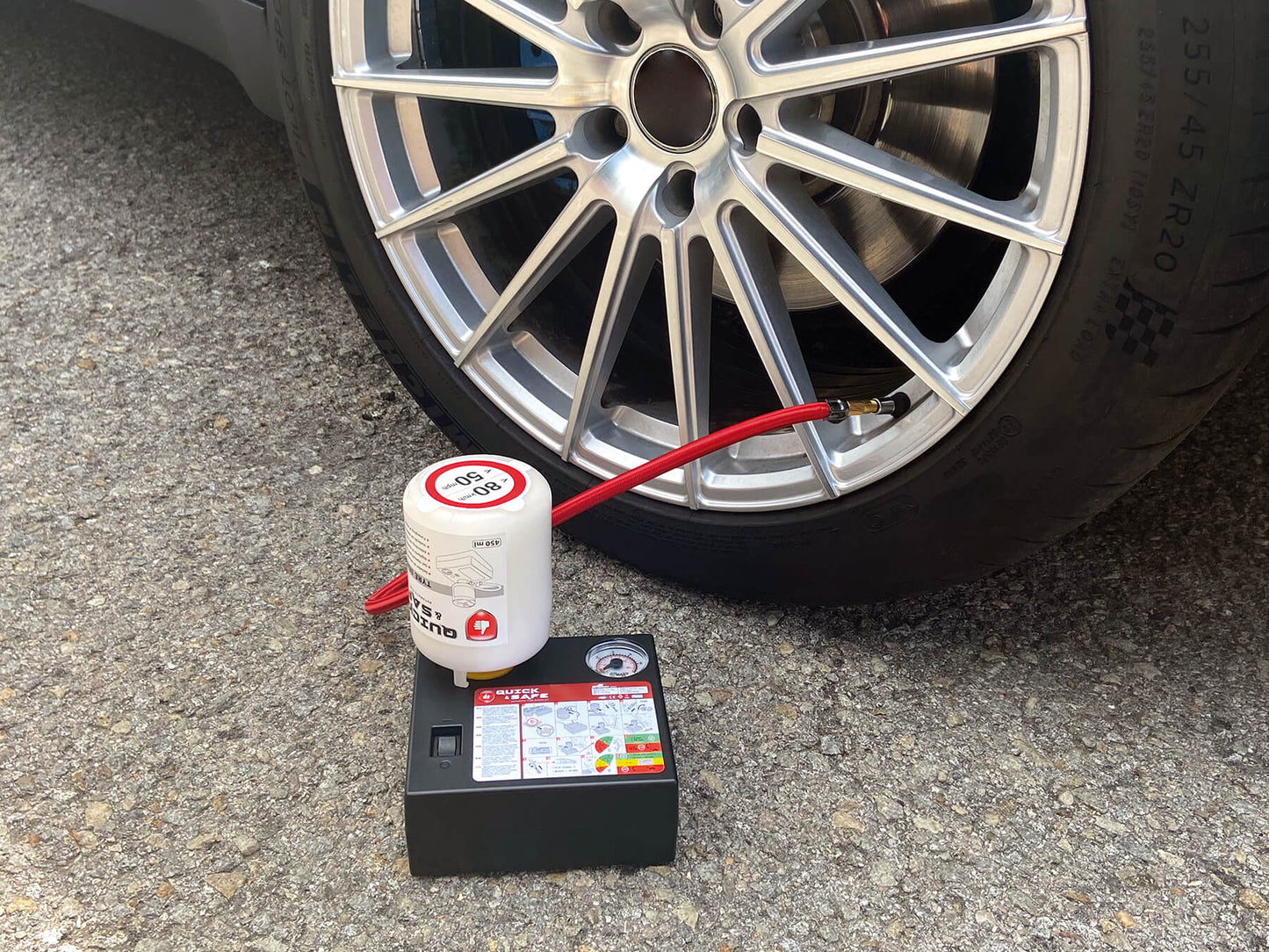 KIT reparador de Furos 450ml + Compressor QUICK & SAFE