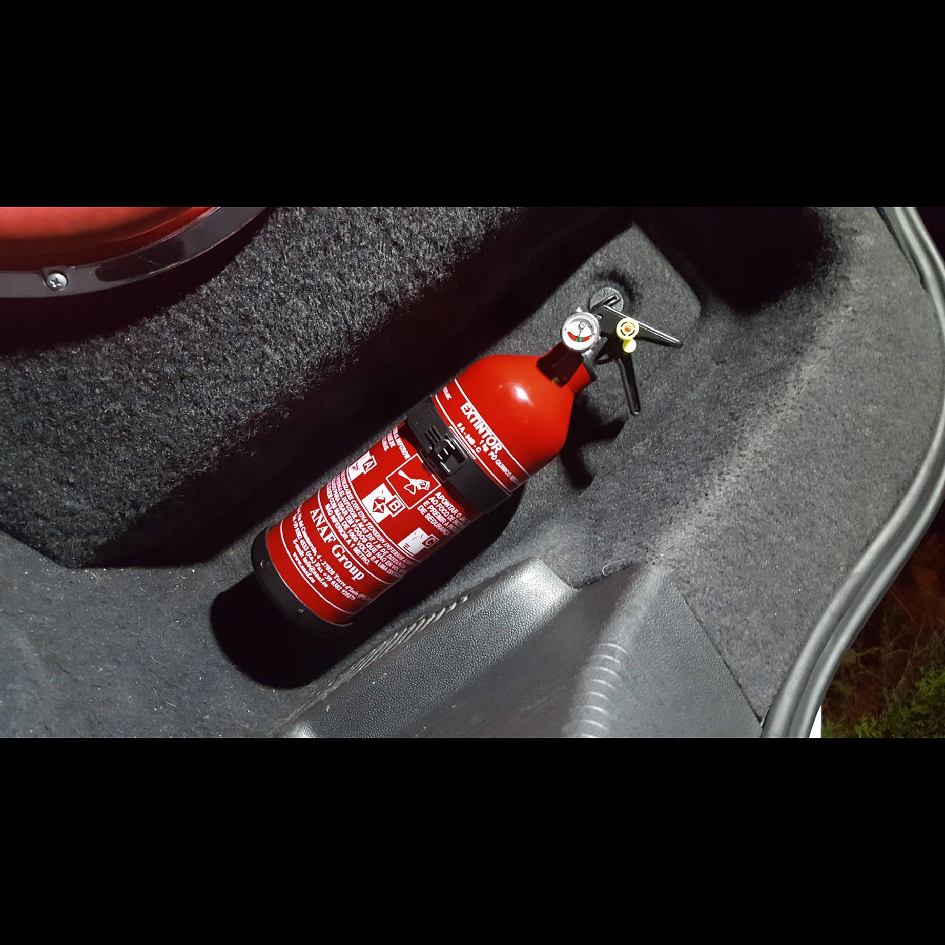 Extintor Pó Químico 1 KG C/ Manómetro CAR +