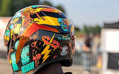 Capacete Integral Icon Airform Munchie Azul